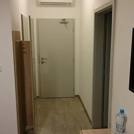 Tam Autohof 3* Malacky