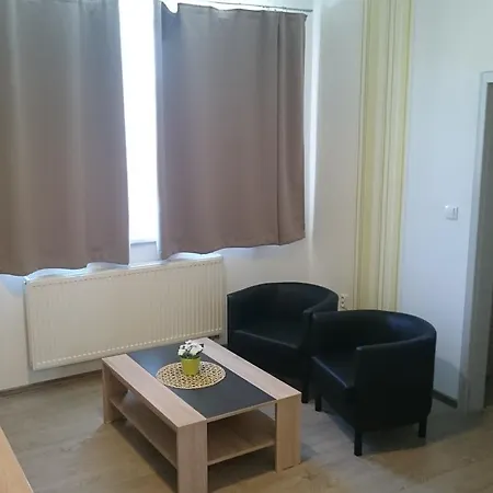 Tam Autohof 3* Malacky